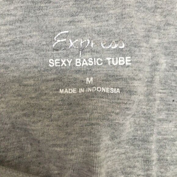 EXPRESS Halter Top - Medium - Picture 4 of 5